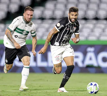 Corinthians defende tabu de 14 anos contra o Coritiba no Couto Pereira pelo Campeonato Brasileiro; veja retrospecto